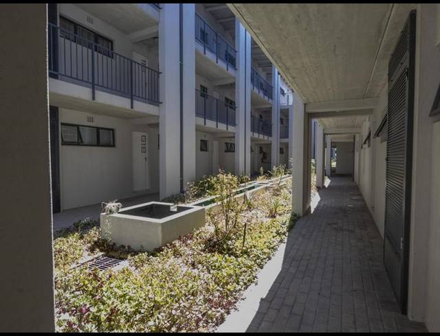 2 BEDROOM PROPERTY TO RENT IN MILNERTON CENTRAL